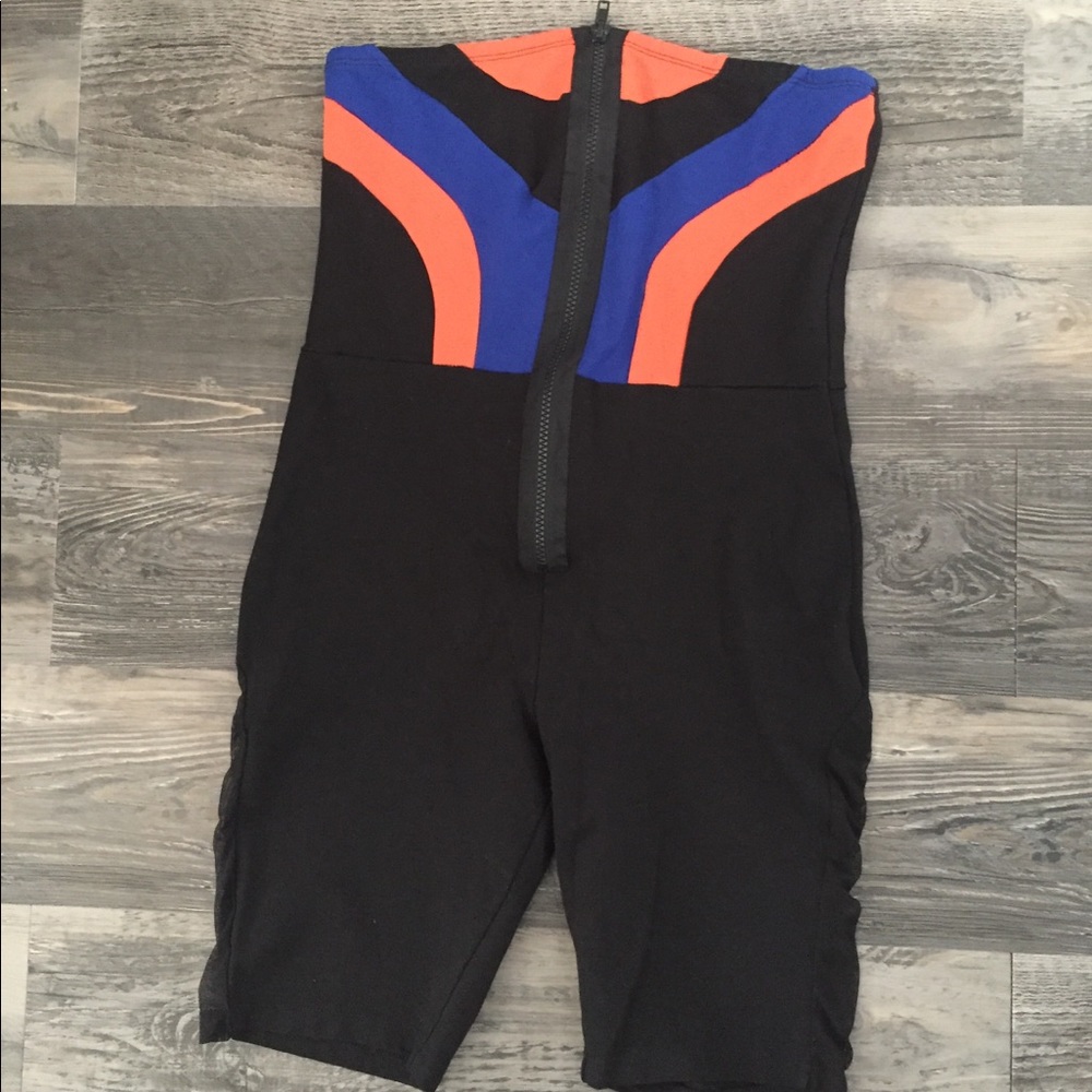 Strapless Colorblock Romper 🏁